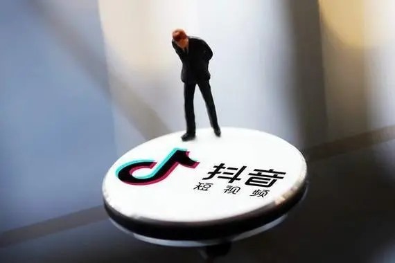 如何吸引更多人加入交友群？